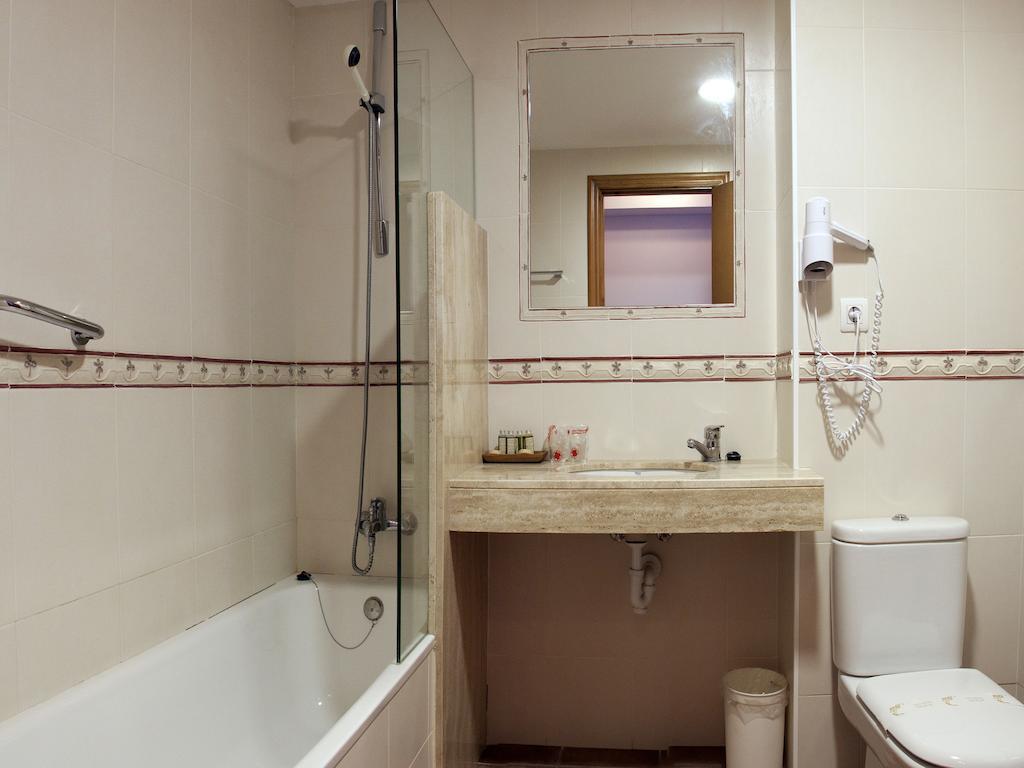 Hotel Casa Duaner Guardiola de Berga Zimmer foto